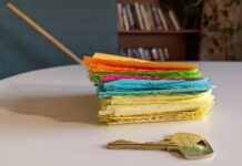 When the Walls Talked Pile of Post-it notes next to a key for comparison